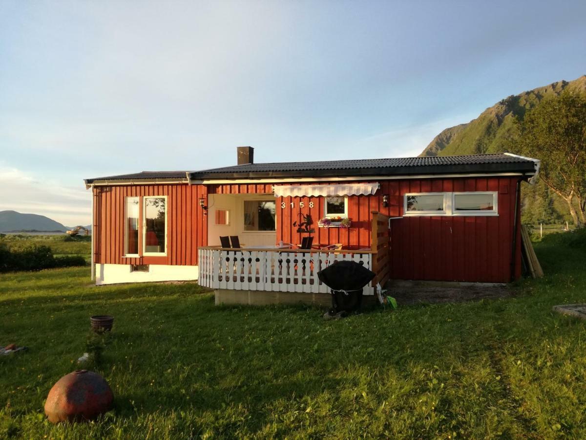 Midnattsolveien 3158,Sommarhusstrand Laukvik Lofoten Norway Buitenkant foto