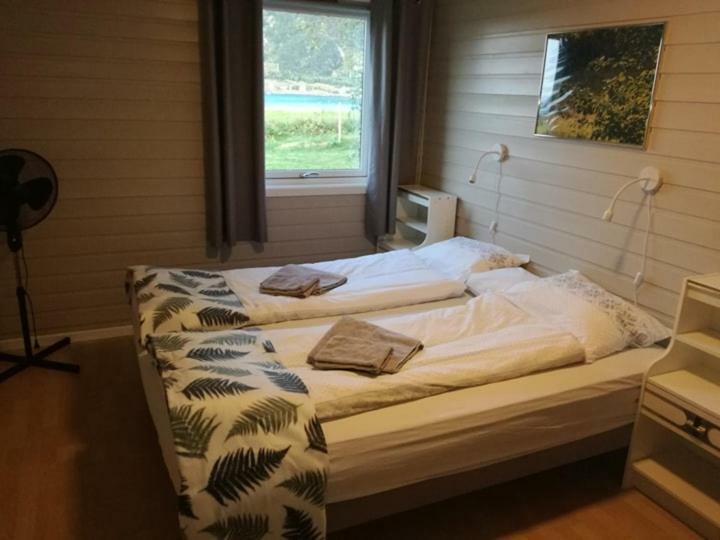 Midnattsolveien 3158,Sommarhusstrand Laukvik Lofoten Norway Buitenkant foto