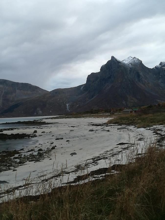 Midnattsolveien 3158,Sommarhusstrand Laukvik Lofoten Norway Buitenkant foto